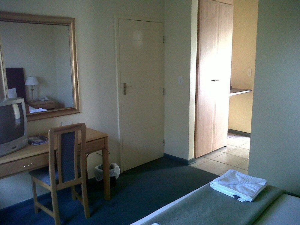 The Westford Hotel And Suites Sandton Kültér fotó